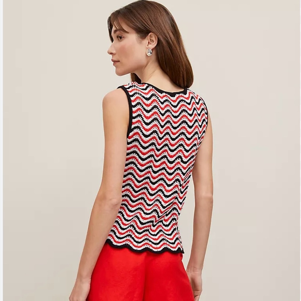 Red and Black Zigzag Knit Tank Top - Picture 2 of 3